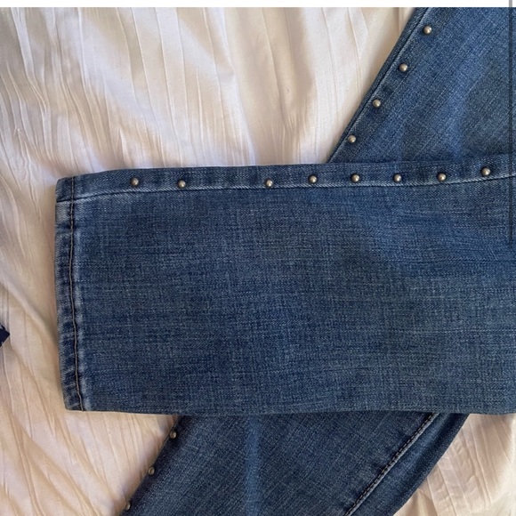 Levi’s - Picture 2 of 6